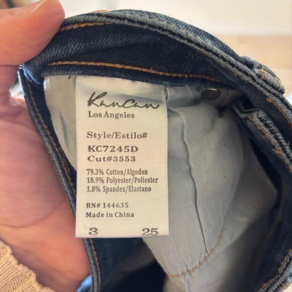 Kancan EUC Women's Dark Wash Eliza Distressed High Rise Ankle Skinny Jeans 3/25 - Picture 5 of 7